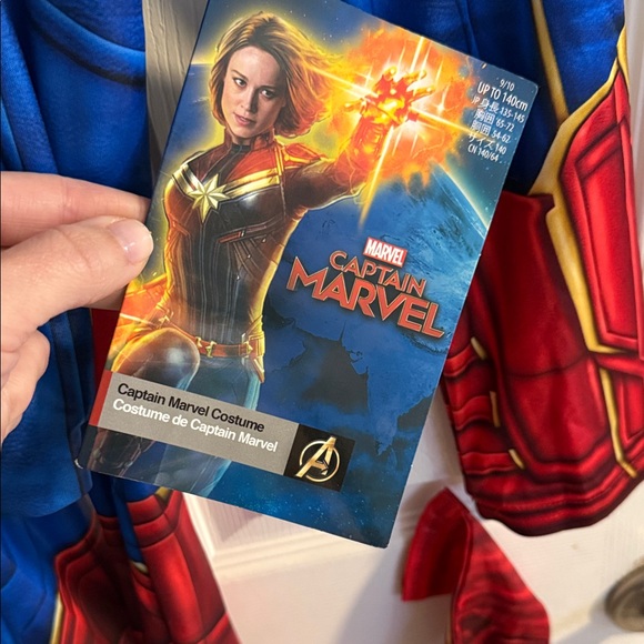 Kids Captain Marvel Costume - Red and Blue - Picture 2 of 5